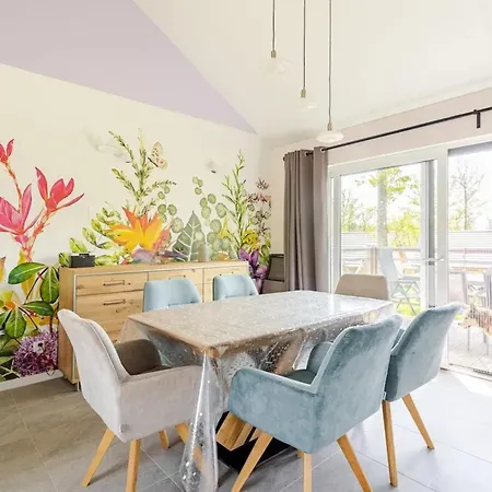 シャレー Comfortable In With Petanque Court ソンム・ルーズ